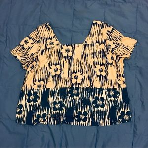 NWOT Floral Blouse
